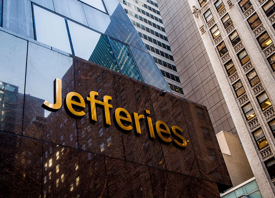Jefferies Steps Up Asia Expansion by Hiring a Dozen From CLSA