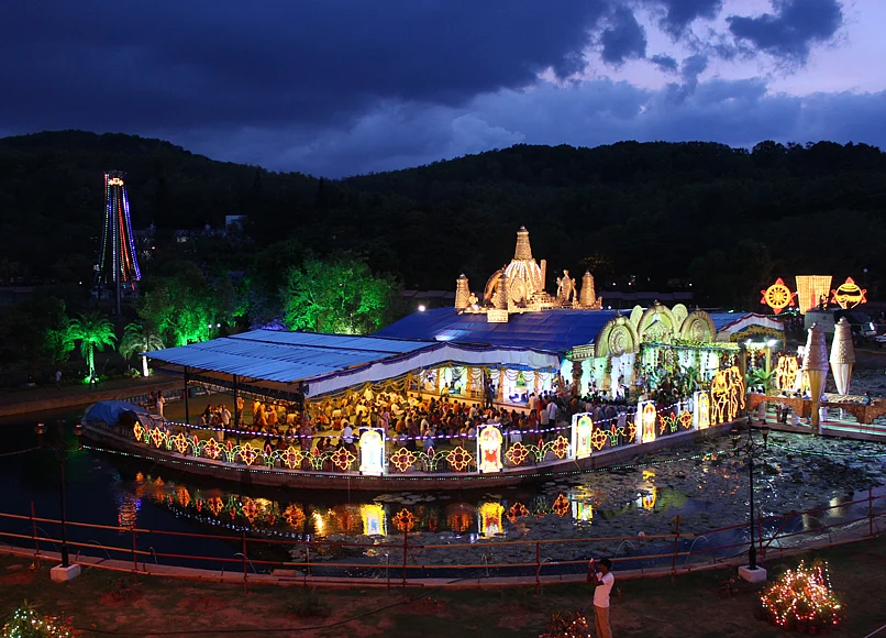 Reliance Industries Offers Rs 1.11 Crore To Tirumala Shrine