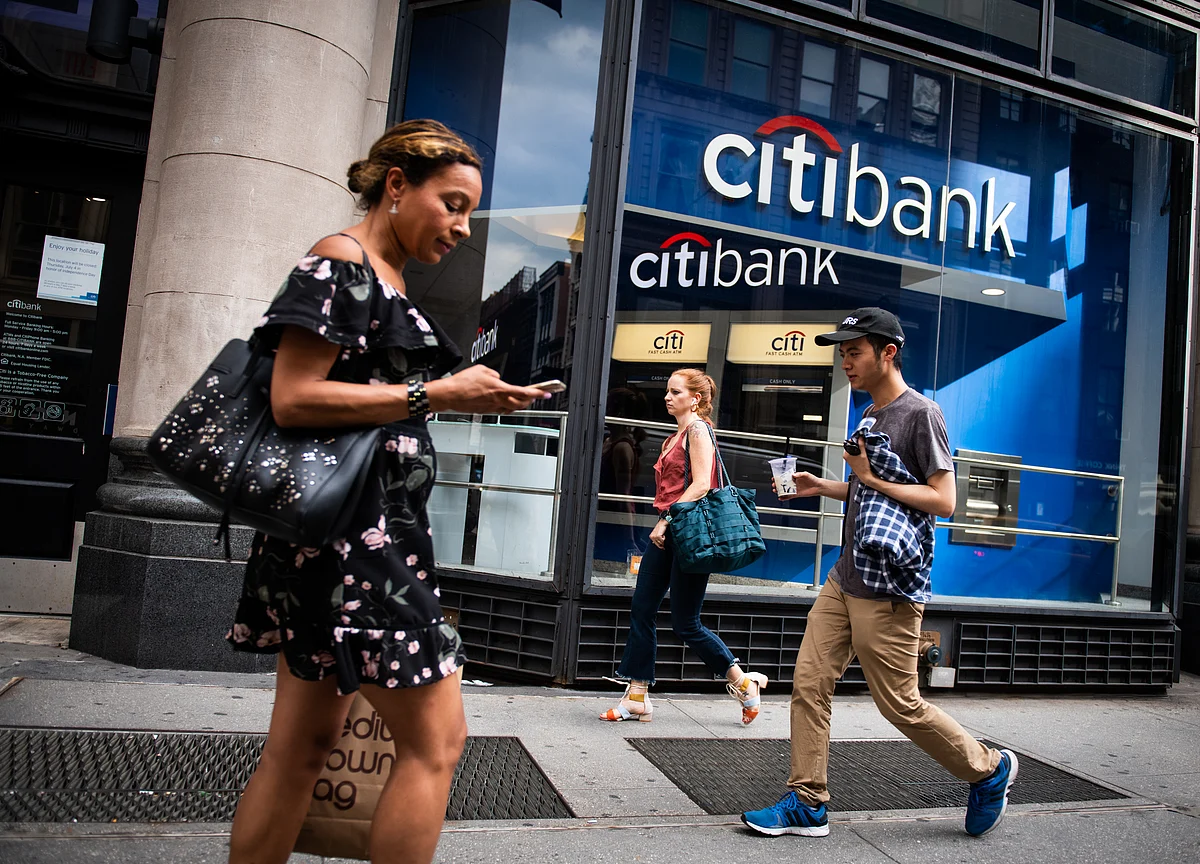 Citi Adopts $15 Minimum Wage After Prod From Maxine Waters