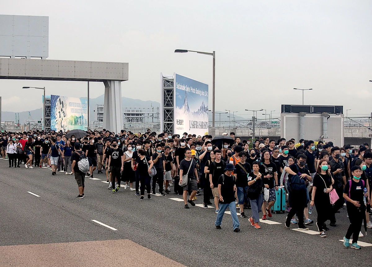 Hong Kong Protests Go Global, Roiling China’s Fractured Diaspora