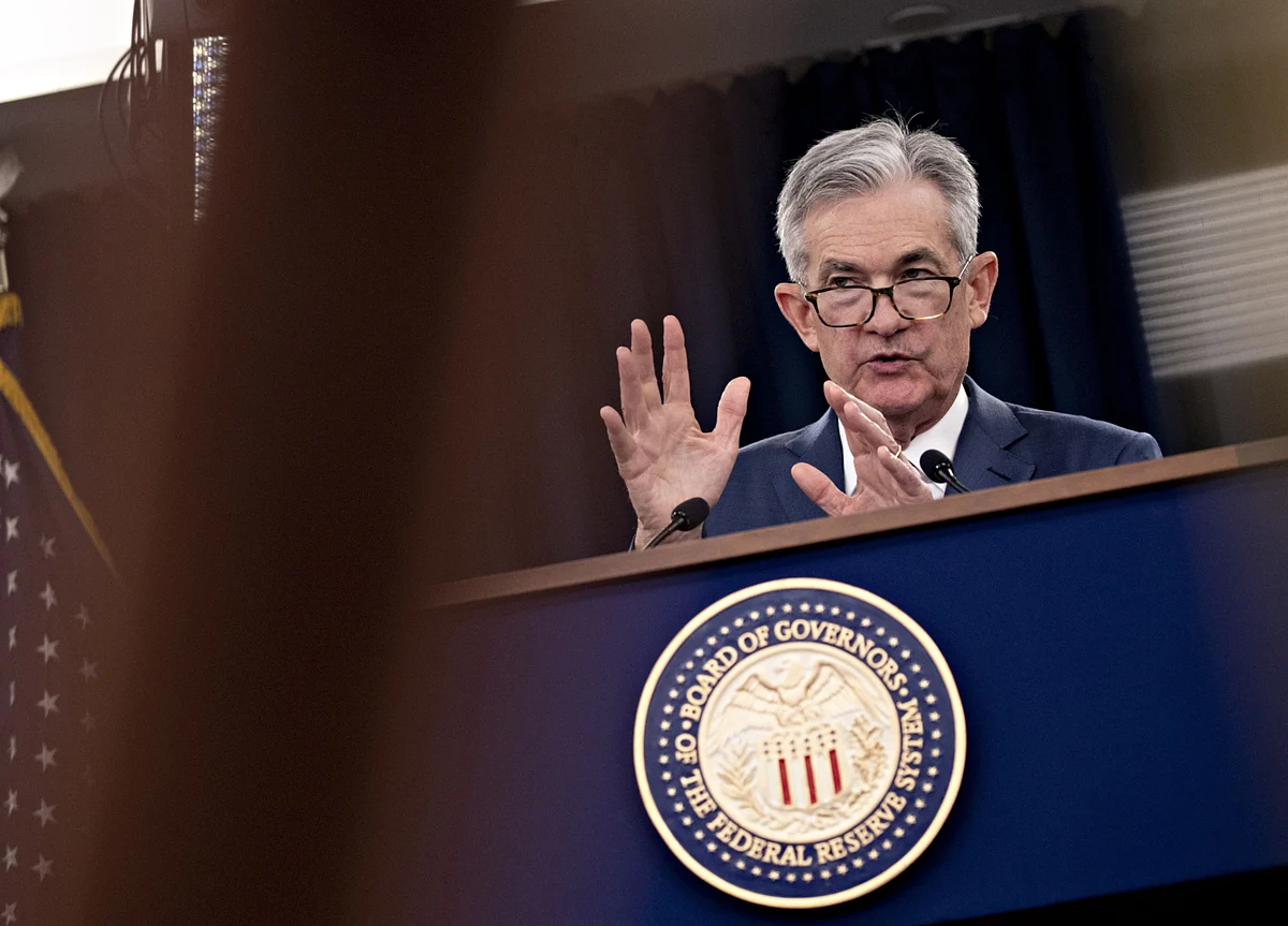 Powell Says Fed Cut Not Start of Long Series, Drawing Trump’s Ire