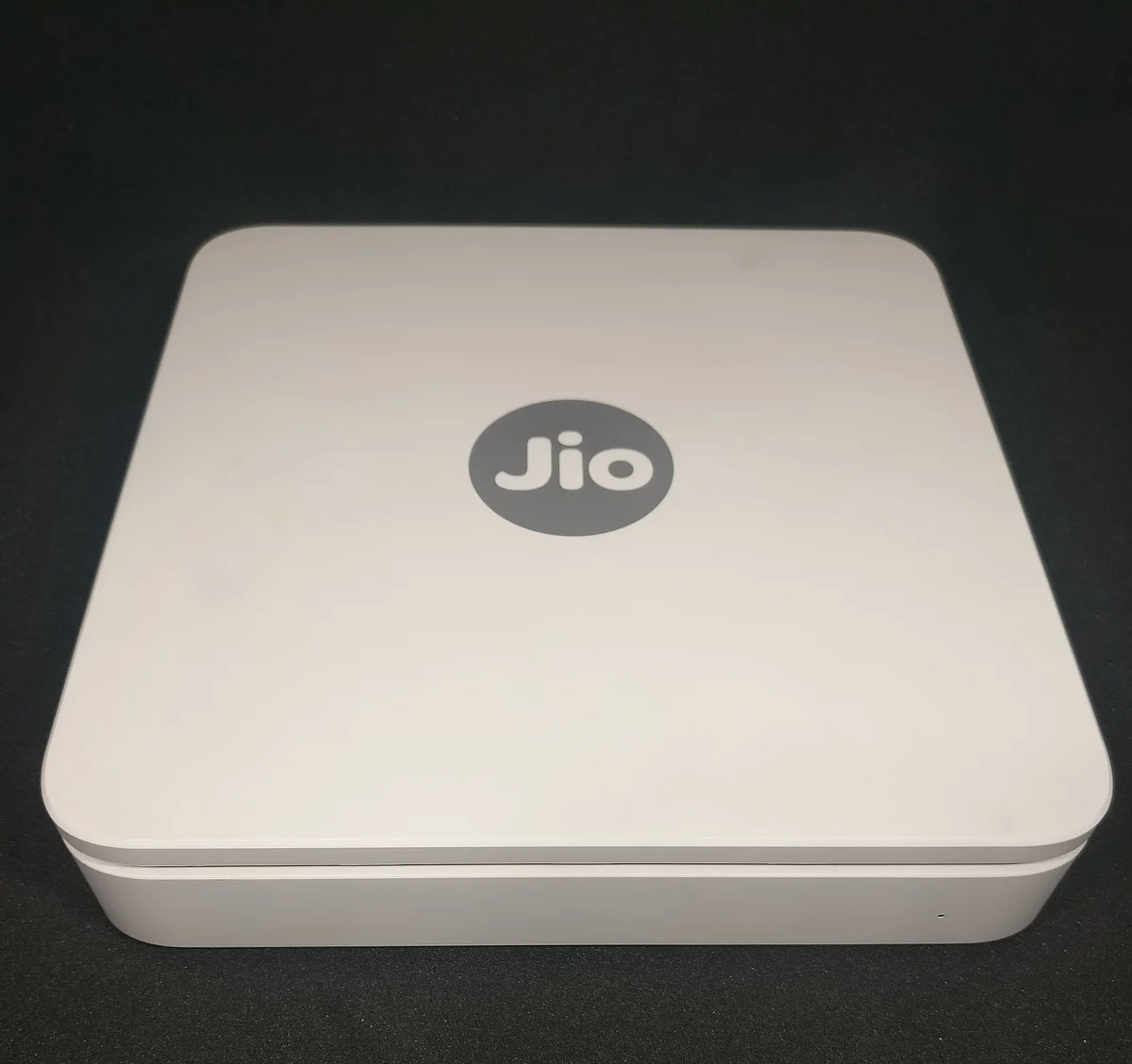 JioGigaFiber modem arranged for a photograph. (Photographer: Anirudh Saligrama/BloombergQuint)