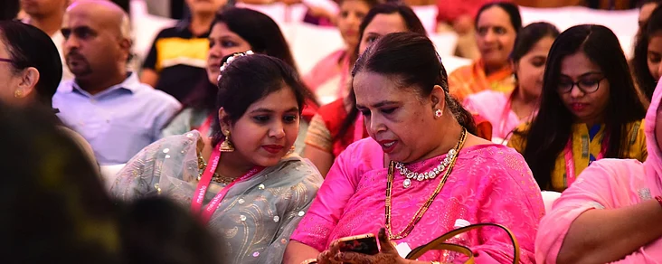 Meesho Is Turning Housewives Into Whatsapp Entrepreneurs Social Commerce Meesho Is Turning Housewives Into Whatsapp Entrepreneurs Social Commerce