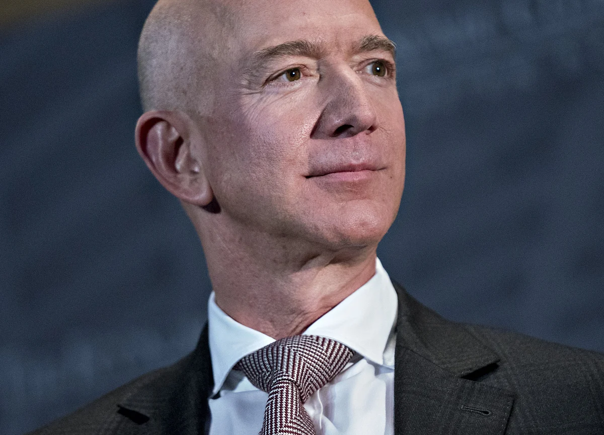 Jeff Bezos Sells $2 Billion of Amazon Stock After 4% Stake Transfer