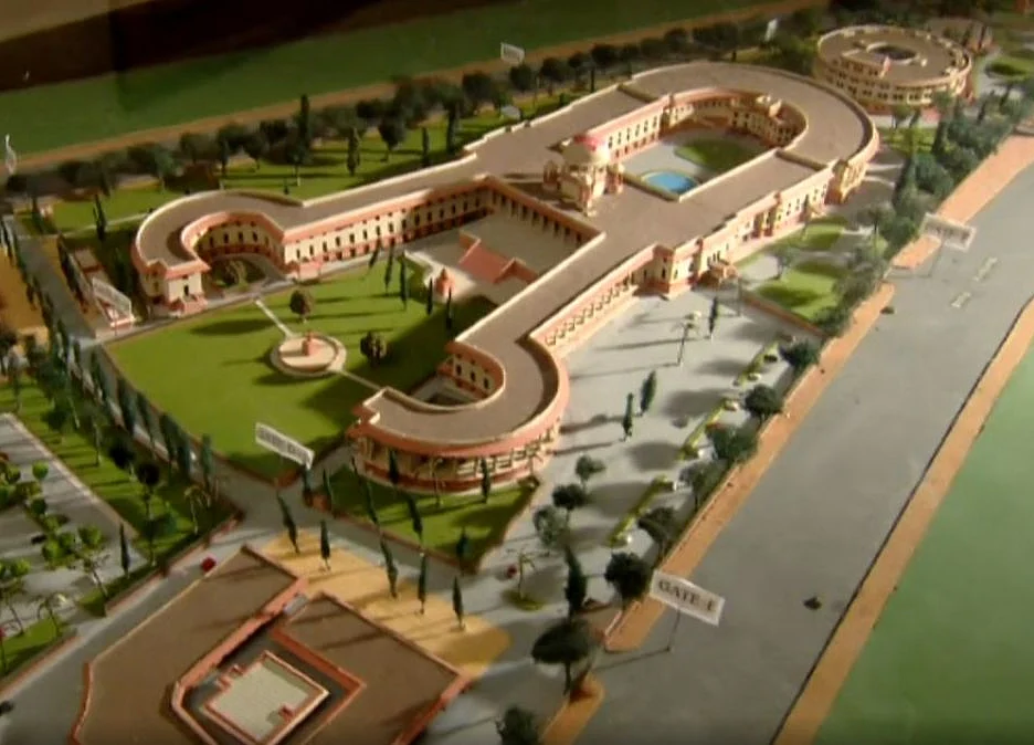 India’s Supreme Court Gets Bigger