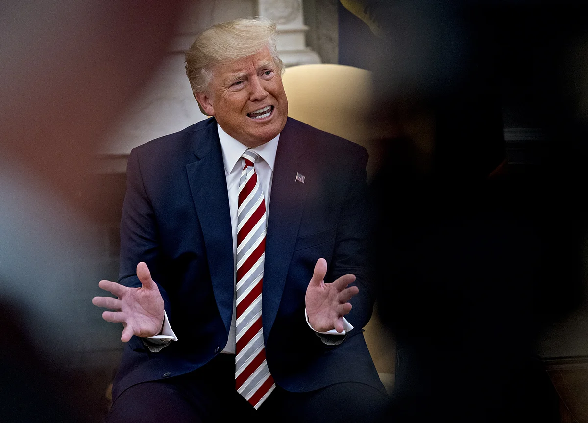 Trump Dismisses Recession Risk But Floats Ideas for Stimulus