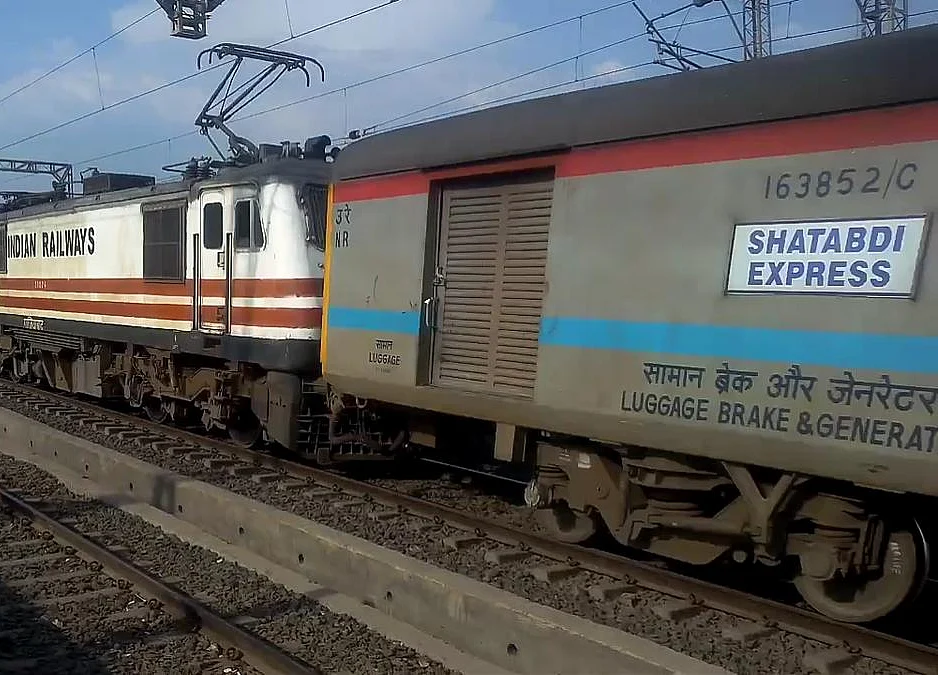 Fire In Coach Of Dehradun-Delhi Shatabdi Express, All Passengers Safe