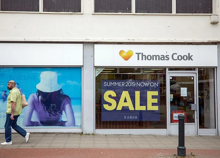 Thomas Cook Finally Gets Its Rescue. Here’s What Analysts Say