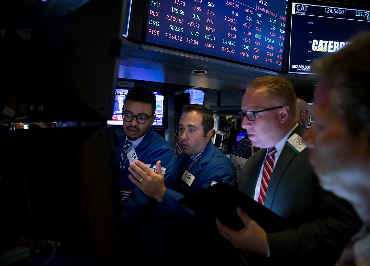 U.S. Stocks Advance as Energy Shares Rally: Markets Wrap