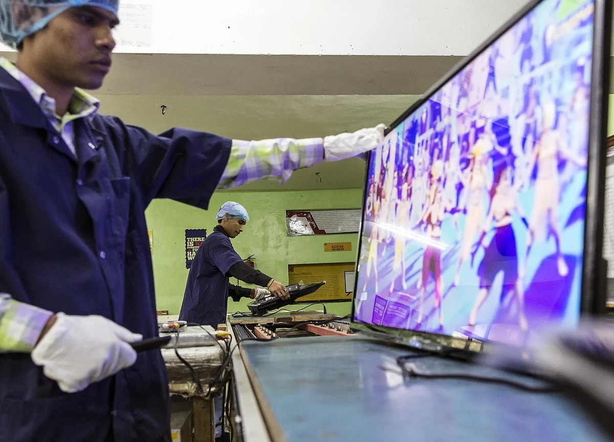 Broadcasters Gaming New Tariff Rules Through ‘Perverse’ Discounts, Says TRAI