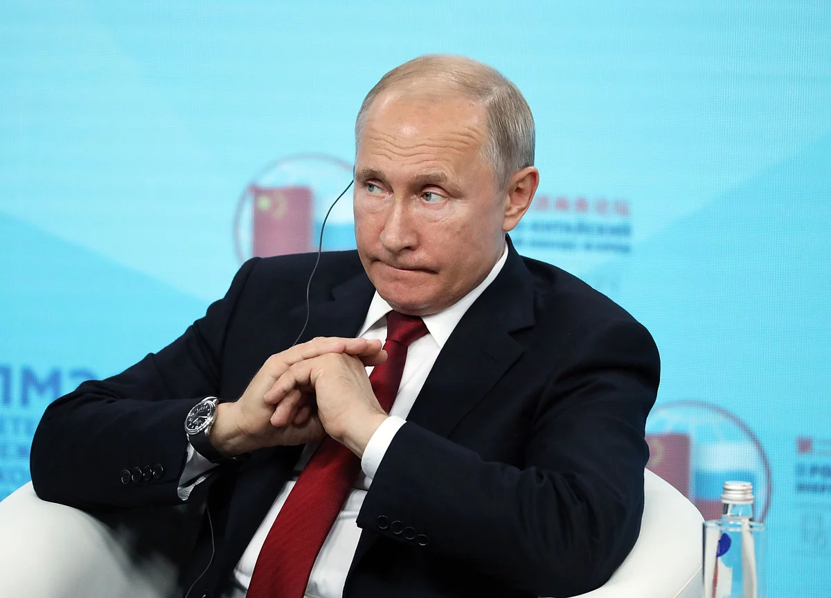 Putin Warns U.S. of New Arms Race After Nuclear Deal’s Collapse