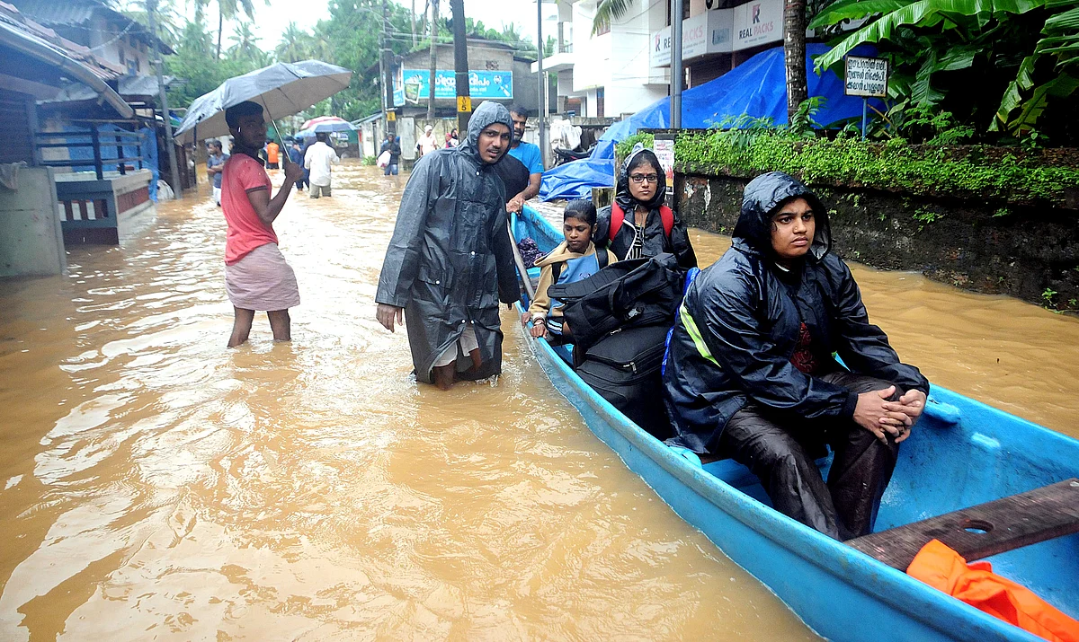 Kerala Floods: Death Toll Rises To 60, Over 2 Lakh Moved To Relief Camps