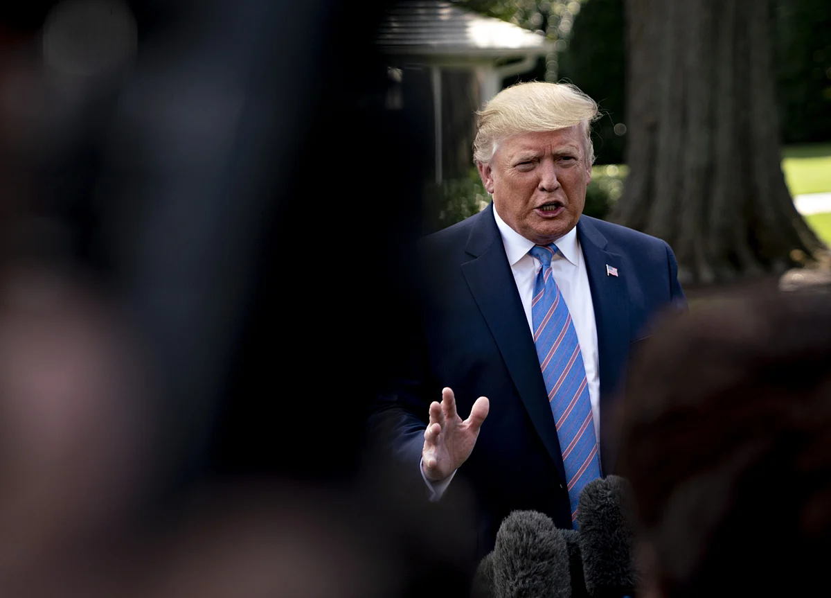 Trump Steps Up Fed Attack, Calls It Incompetent and Urges Cuts