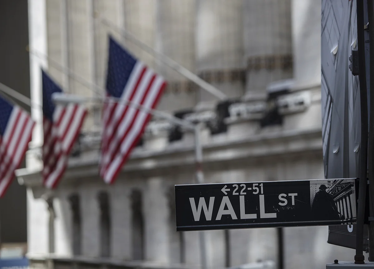 Wall Street Prepares for the End of a Crucial Benchmark