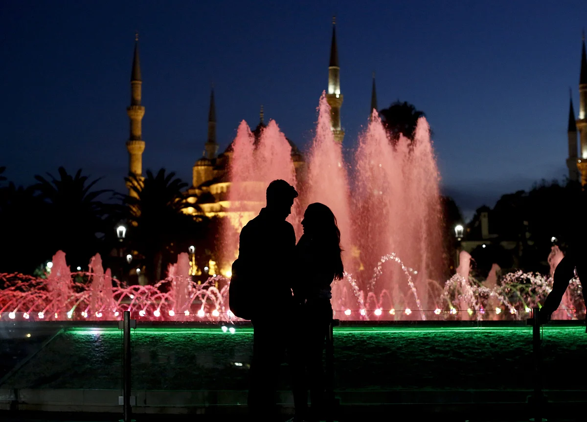 Kick Off Your Marriage With an Adventure, Say Travel Experts