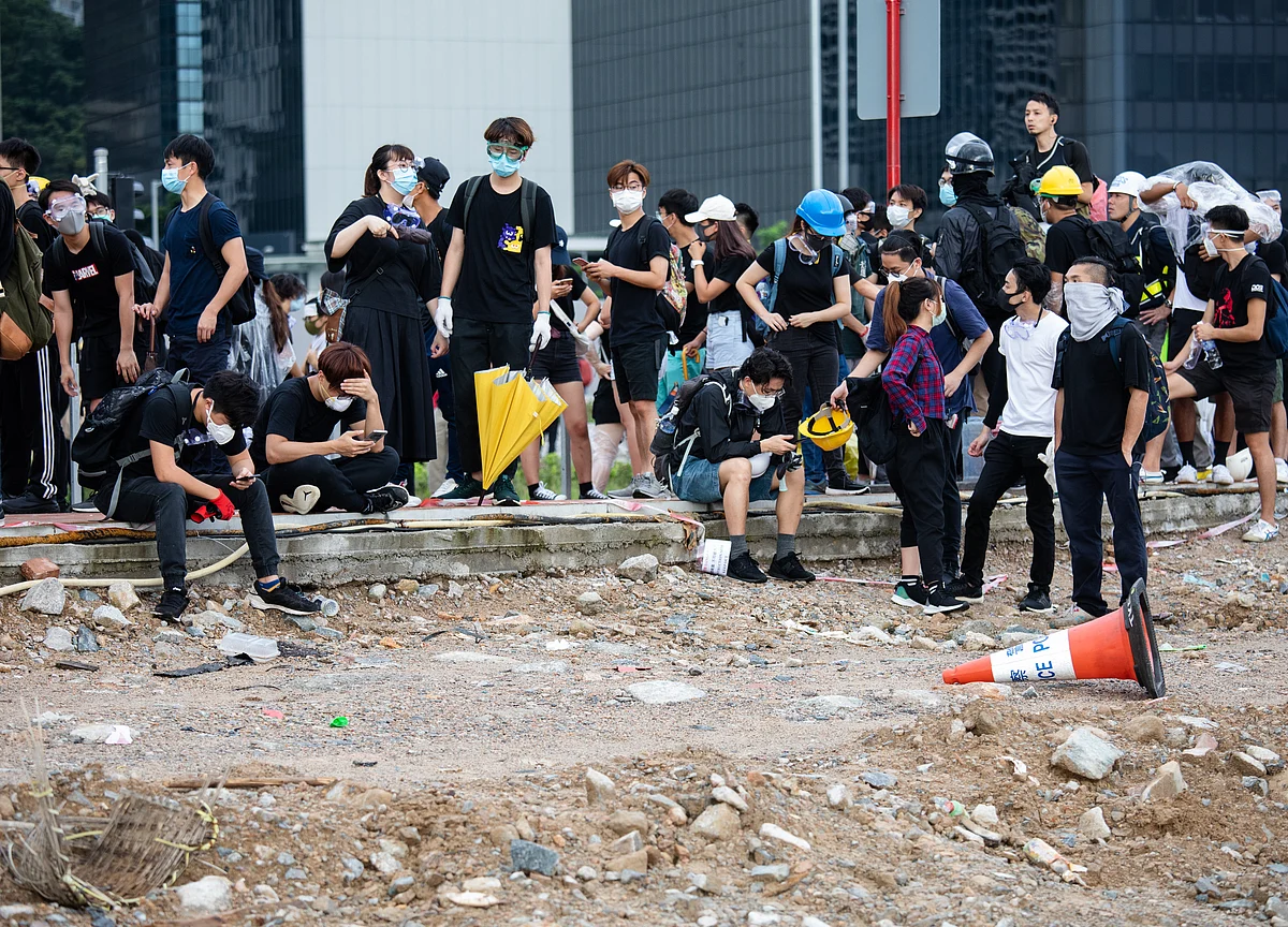 Hong Kong Central Office Vacancies Surge Amid Growing Unrest