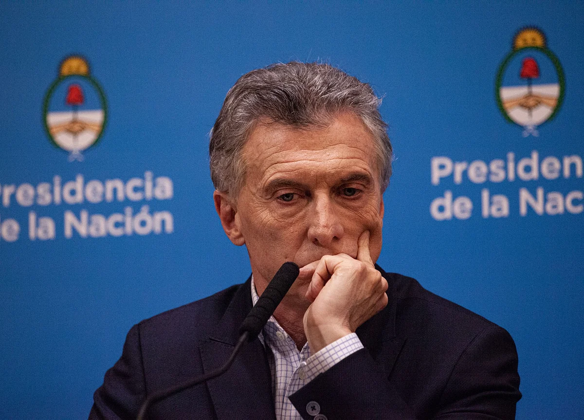 Mauricio Macri to Announce Plan to Ease Argentines' Economic Pain