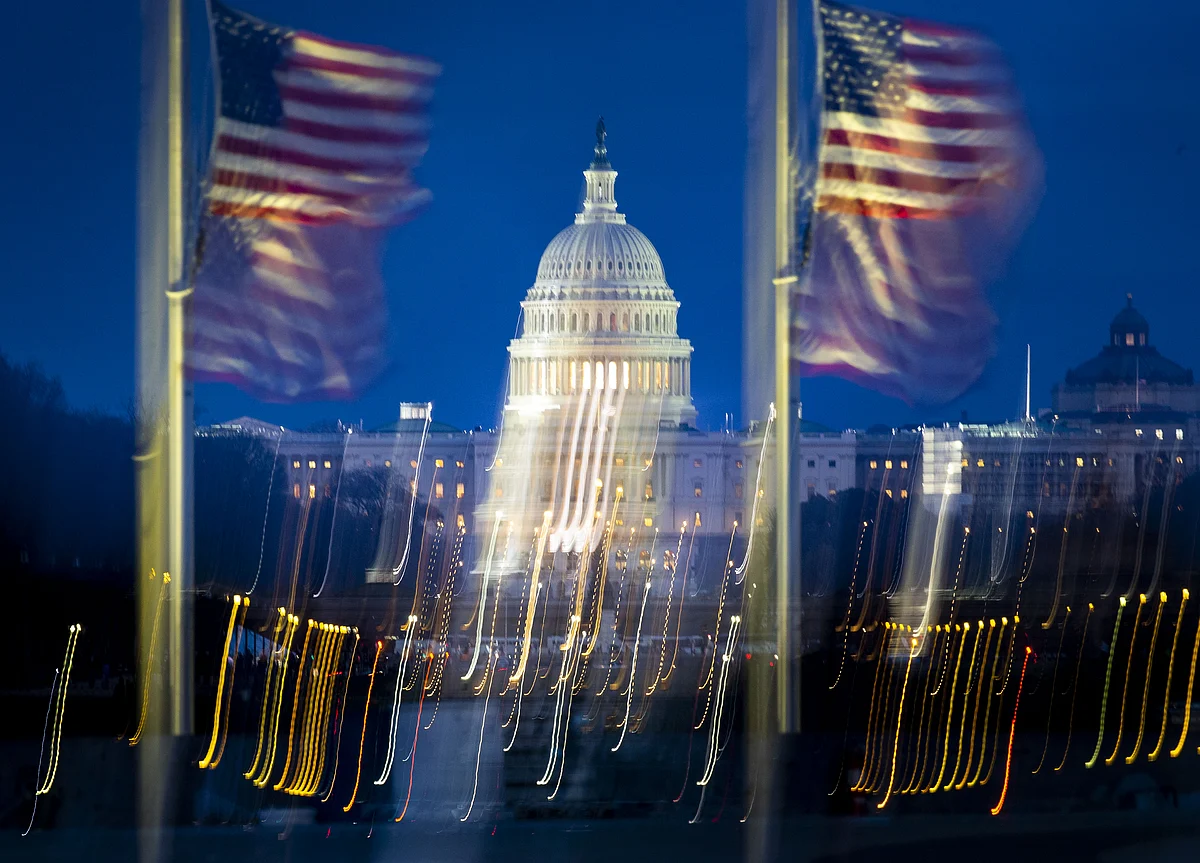 Treasury Yields Dive to 2016 Levels as Trade War Escalates