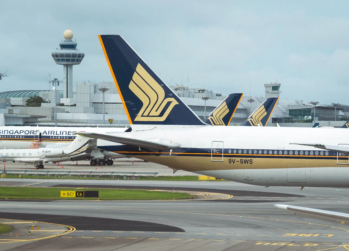 Singapore Air Picks Crucial Fight Against Emirates in India