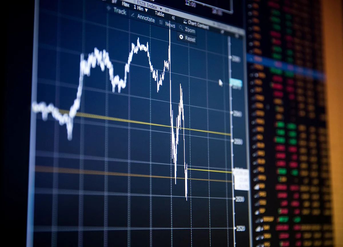 U.S. Index Futures Vacillate Amid Conflicting Trade Statements