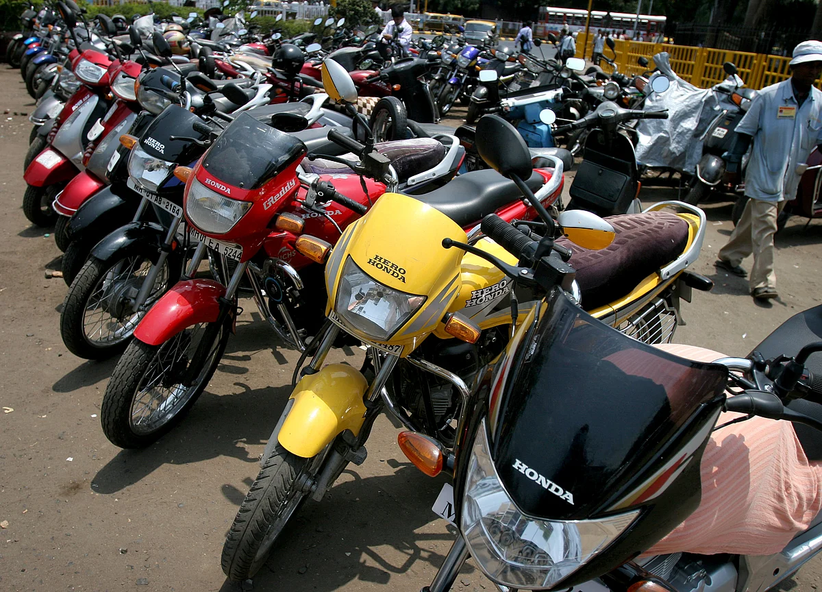 Auto Industry Unanimous In Seeking Immediate GST Cut, SIAM Says