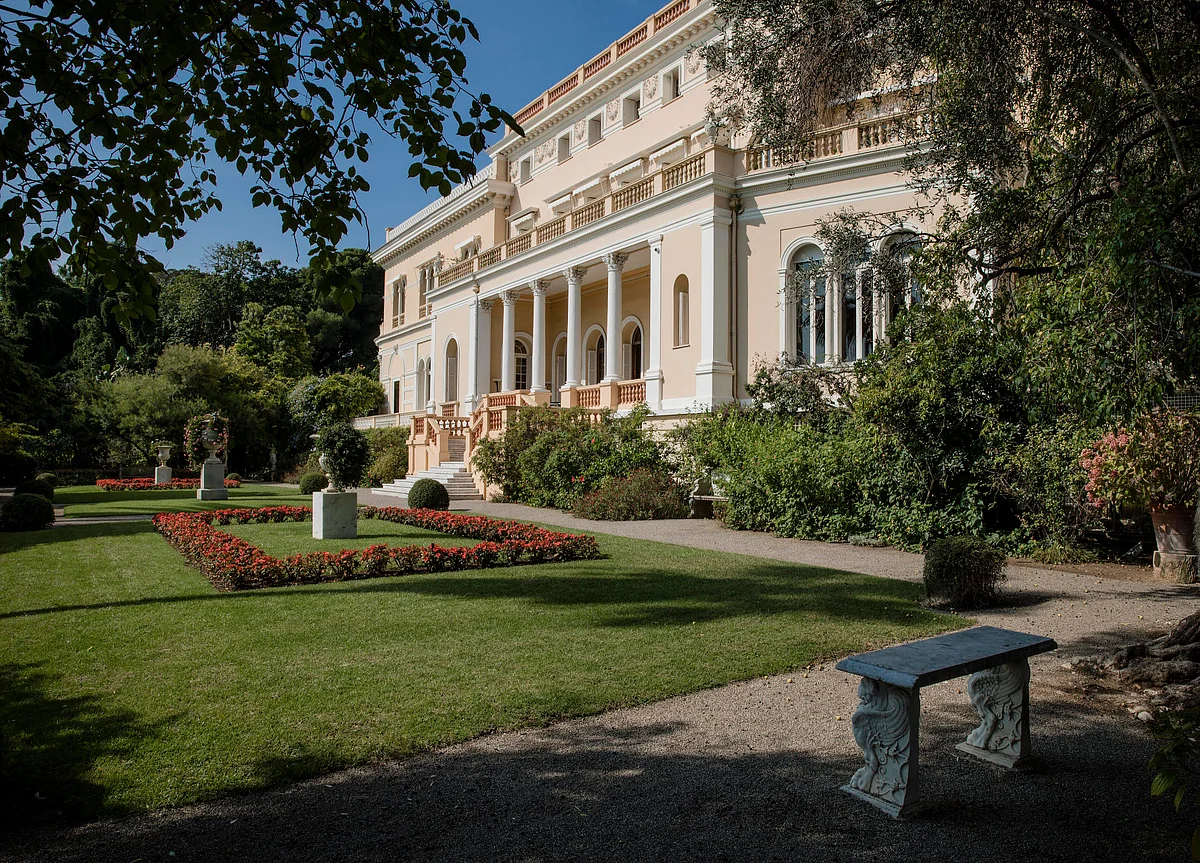 Campari Finds Buyer for Exclusive French Villa at $221 Million