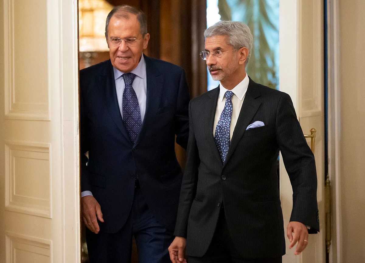Jaishankar Holds Talks With Russian Counterpart, Reviews Preparation For PM Modi’s Visit