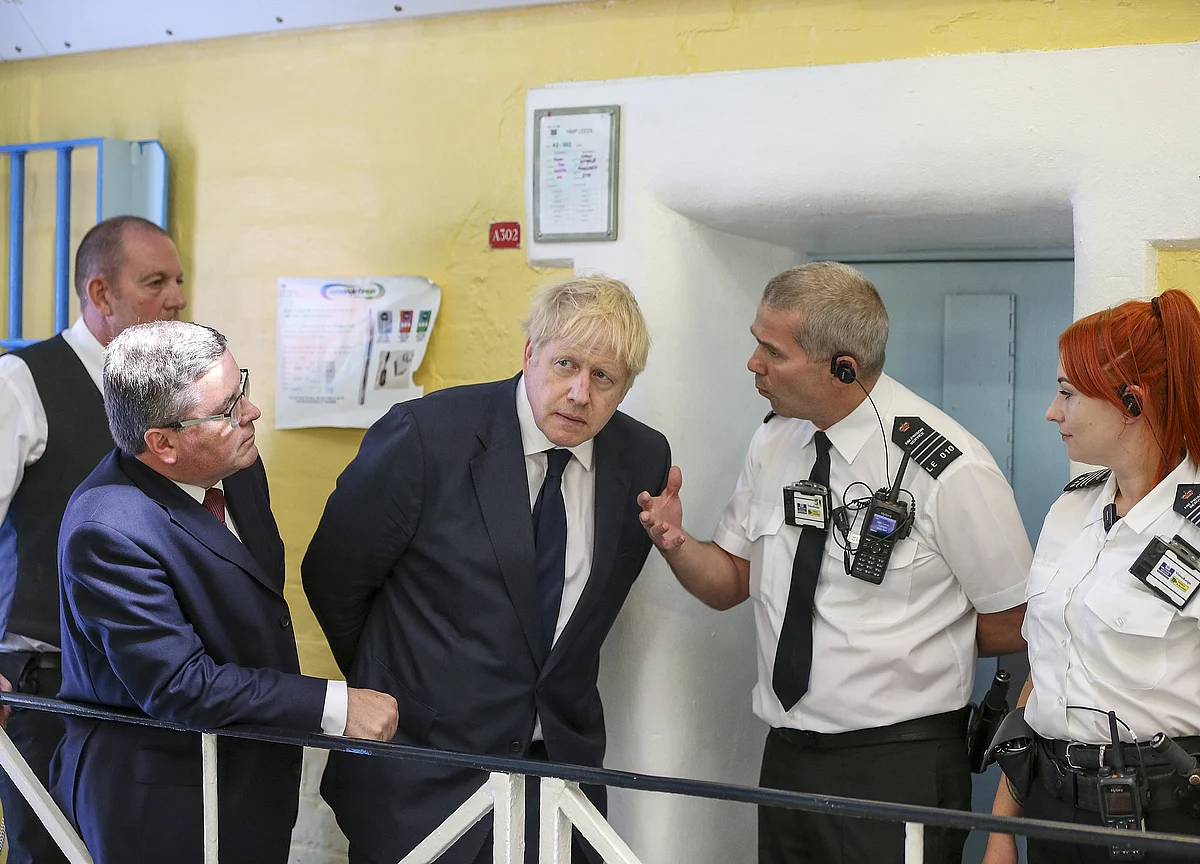 U.K. Tory Suggests Johnson Could Execute Surprise August Brexit