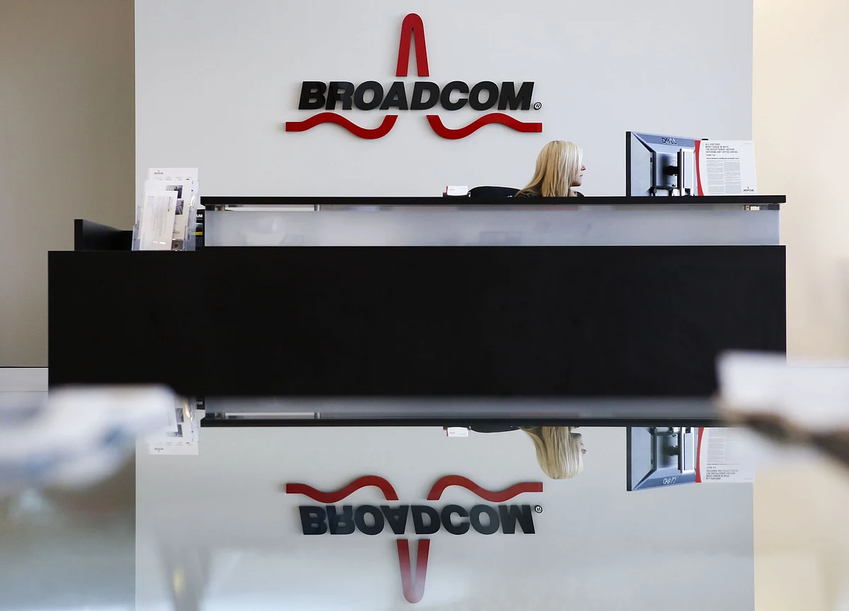 Broadcom to Buy Symantec’s Enterprise Unit for $10.7 Billion