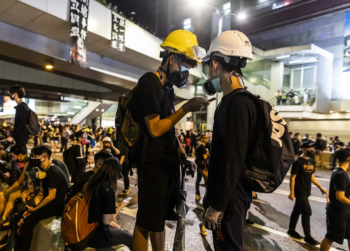 China Warns Global CEOs: Toe the Party Line on Hong Kong