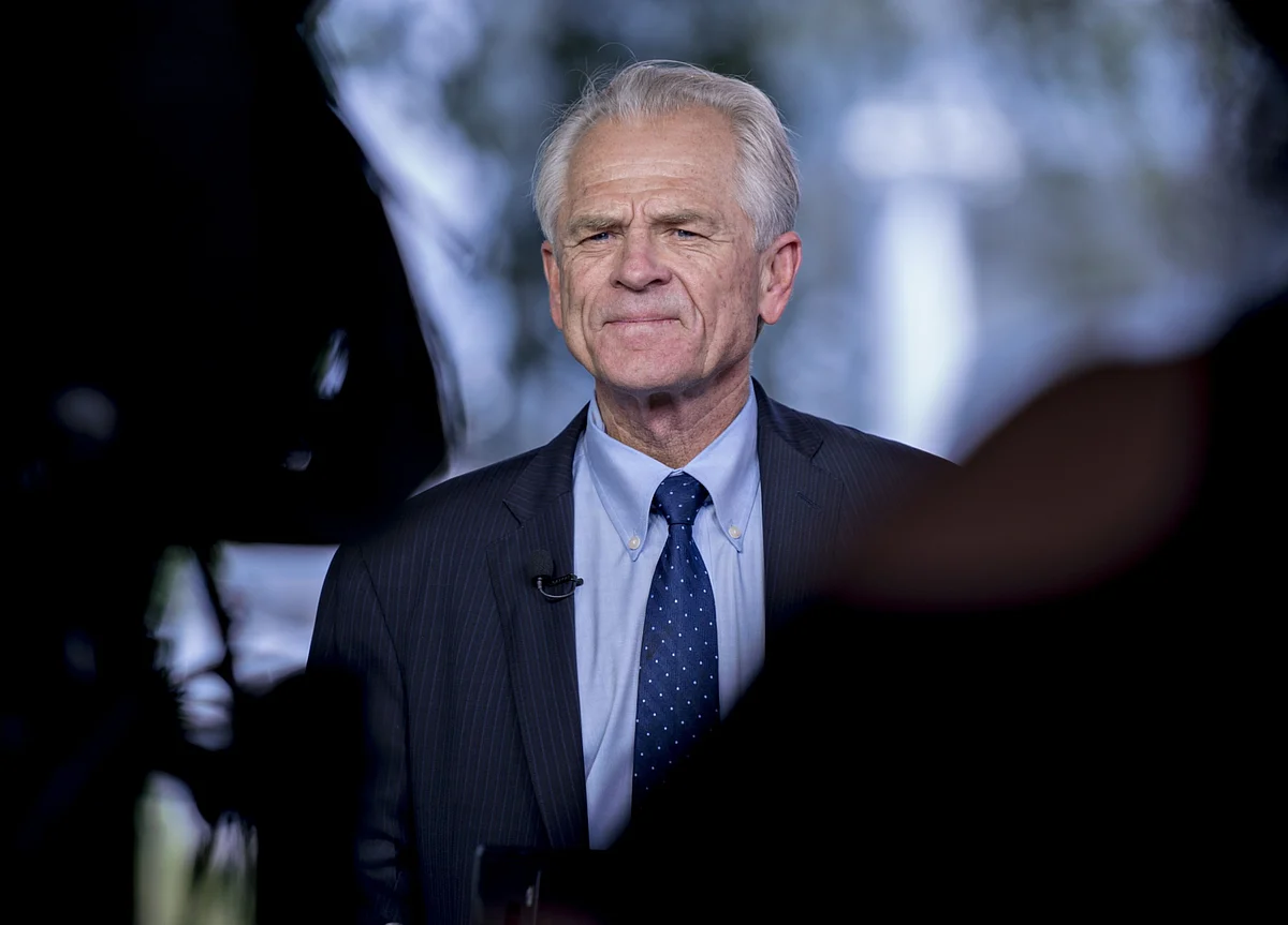 Navarro Says Fed, Not Tariffs, Is Biggest Threat to U.S. Economy