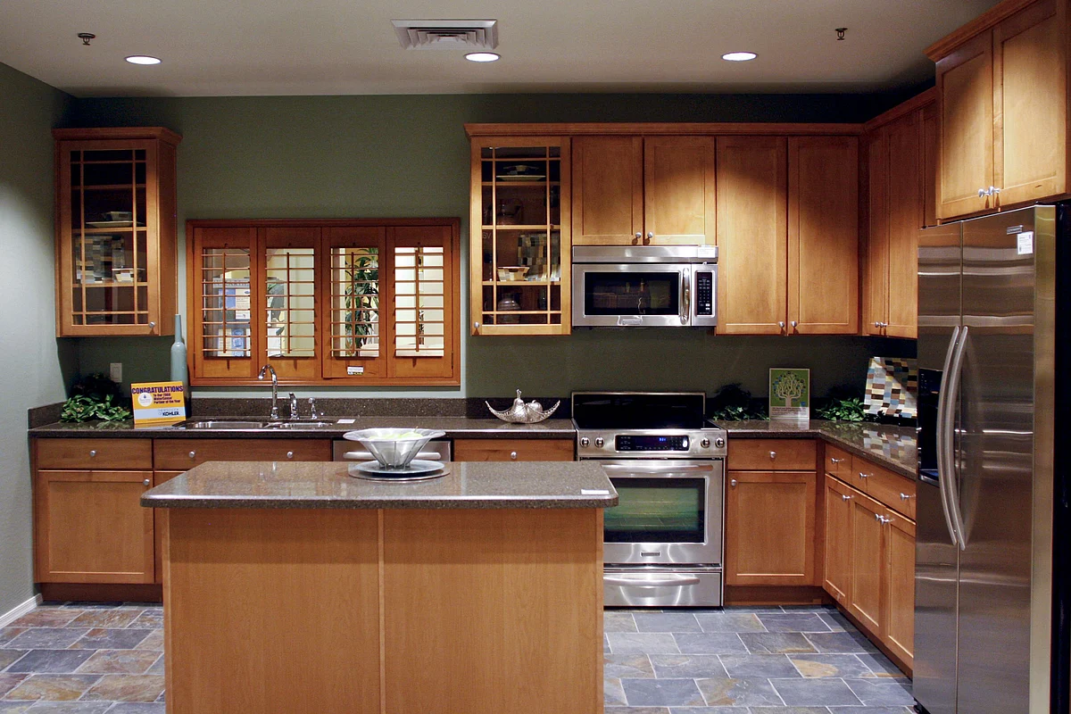 The Tricky Math of Selling Furnished Homes