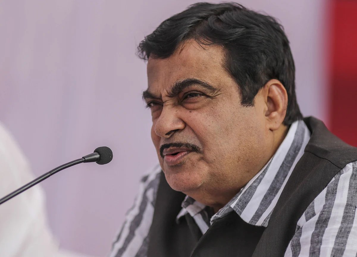 Gadkari Eyes Rs 10 Lakh-Crore Revenue From E-Commerce Project In 2-3 Years