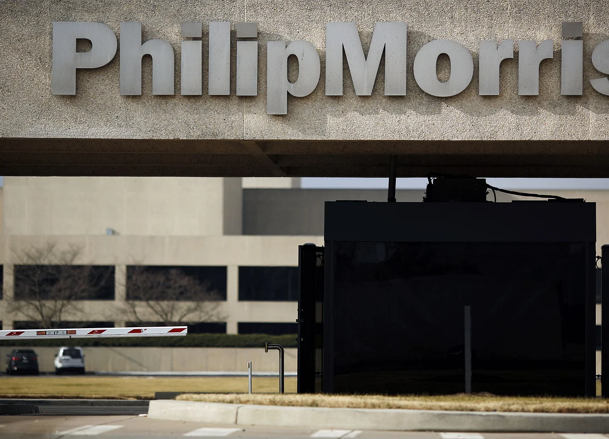 Altria and Philip Morris Consider Reuniting to Face Post-Cigarette Future