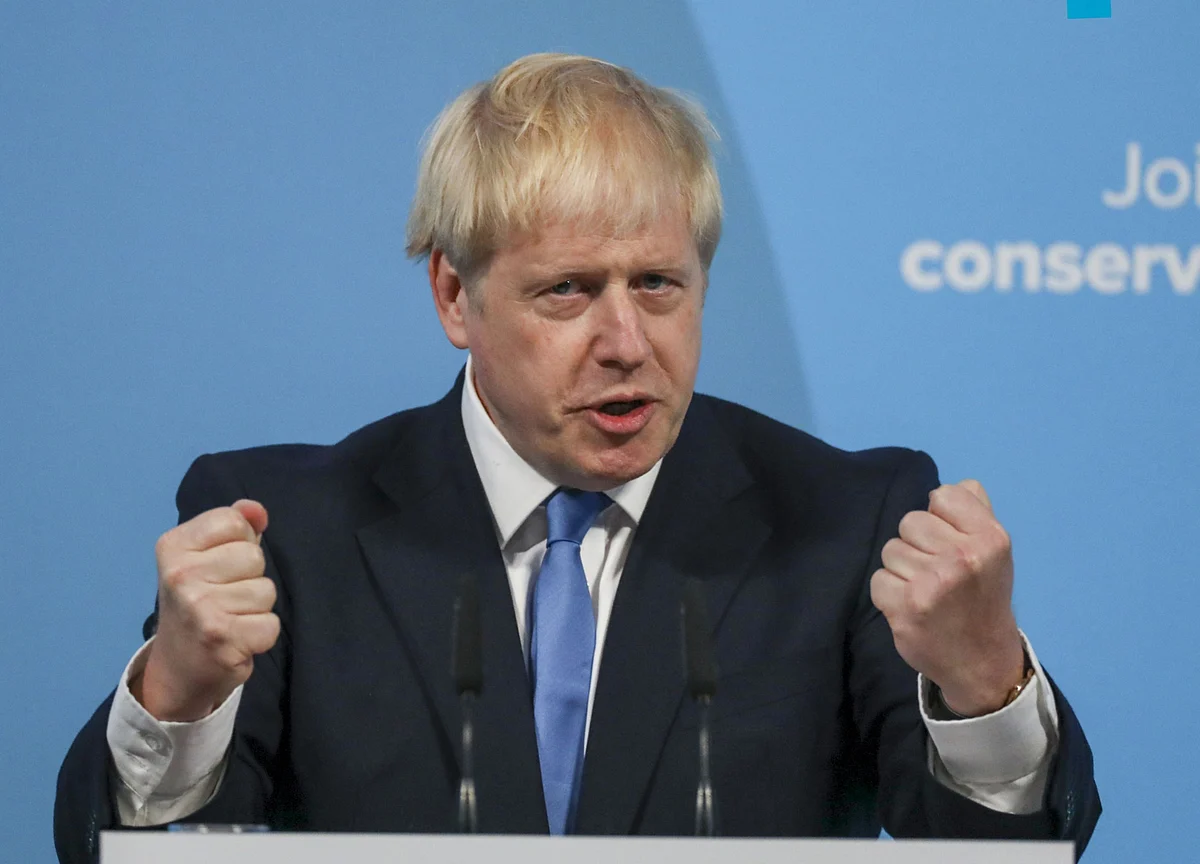 Johnson Doubles U.K.’s Spending on No-Deal Brexit Preparation