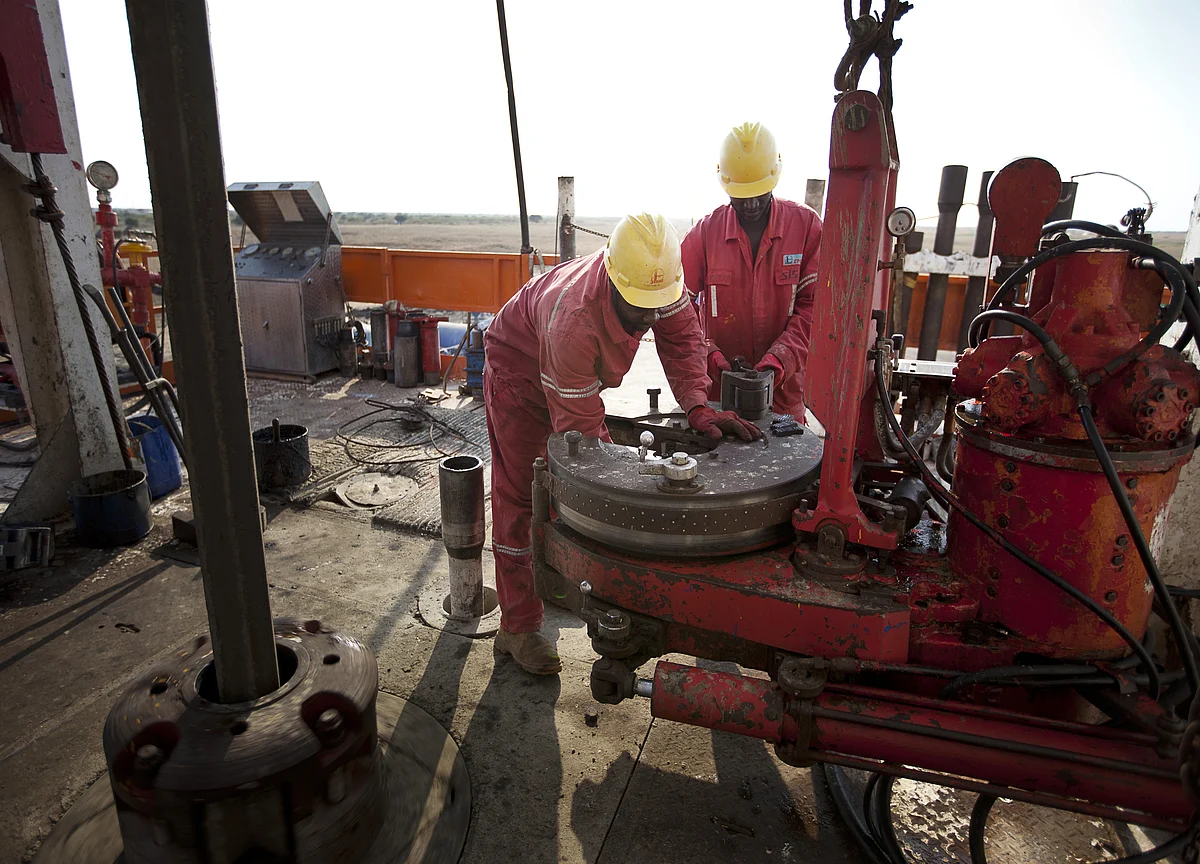 South Sudan Discovers New Oil in Adar; Plans Output by Year-End