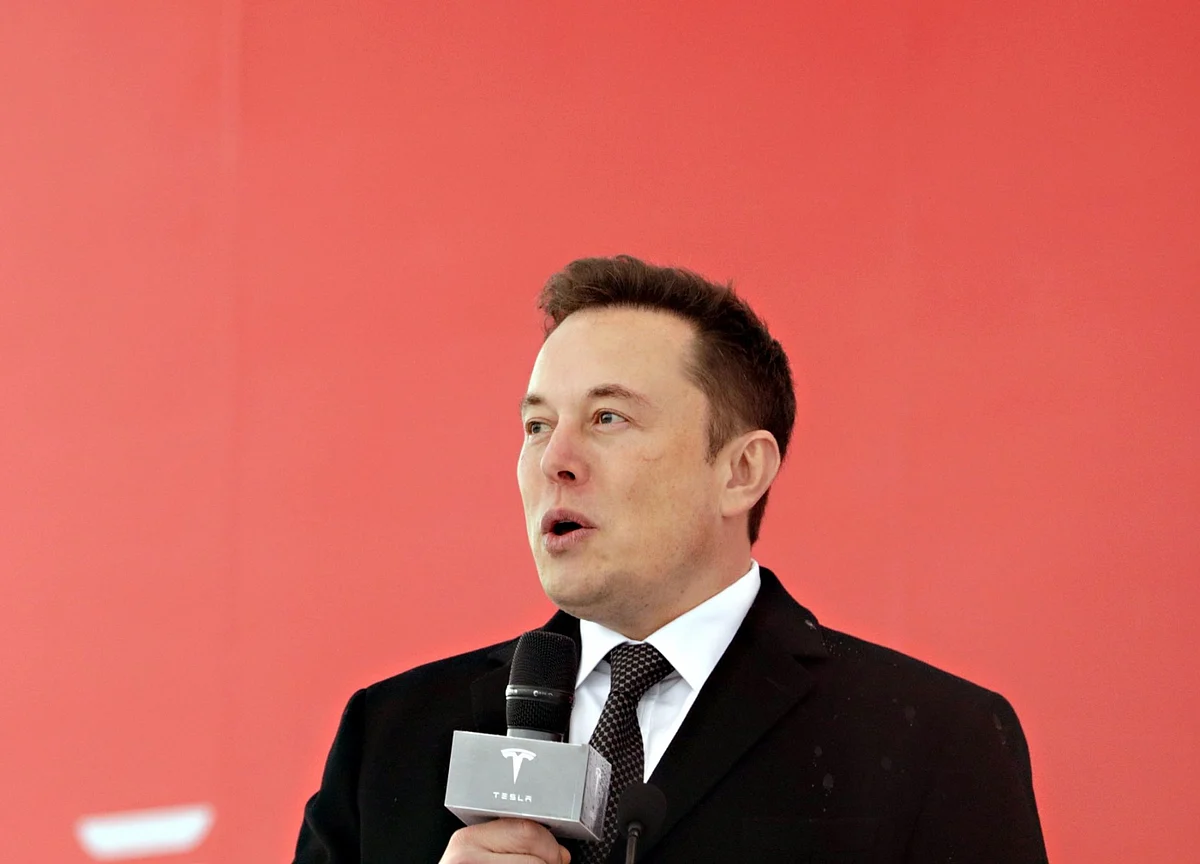 Elon Musk and Jack Ma Debate AI at China Summit