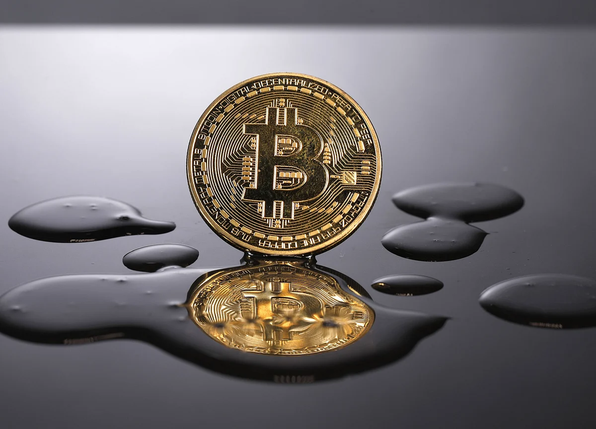Bitcoin Begins Year Negative After 2019’s Eye-Catching Surge