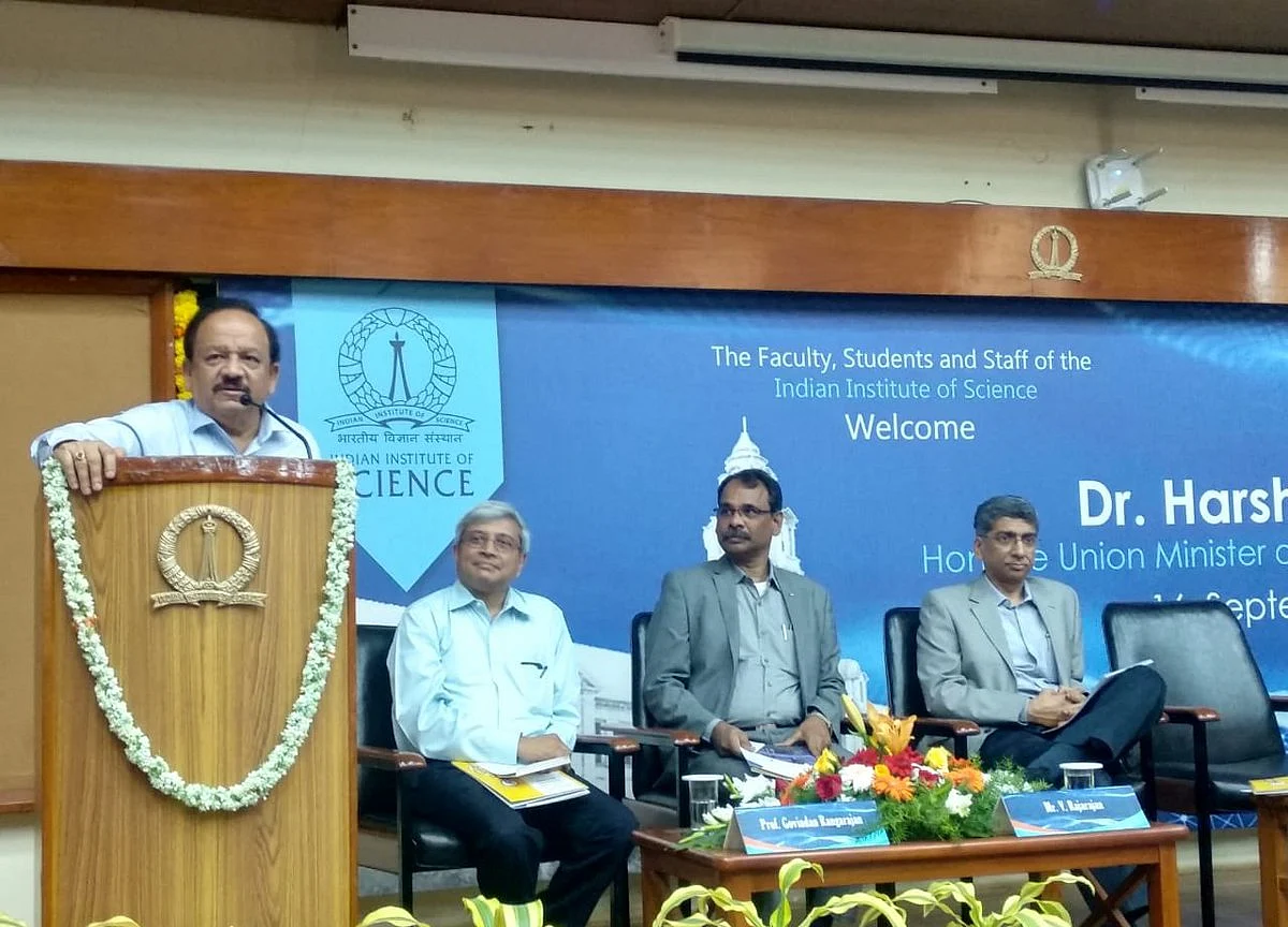 India On Track To Achieve Its Renewable Energy Target By 2022: Harsh Vardhan