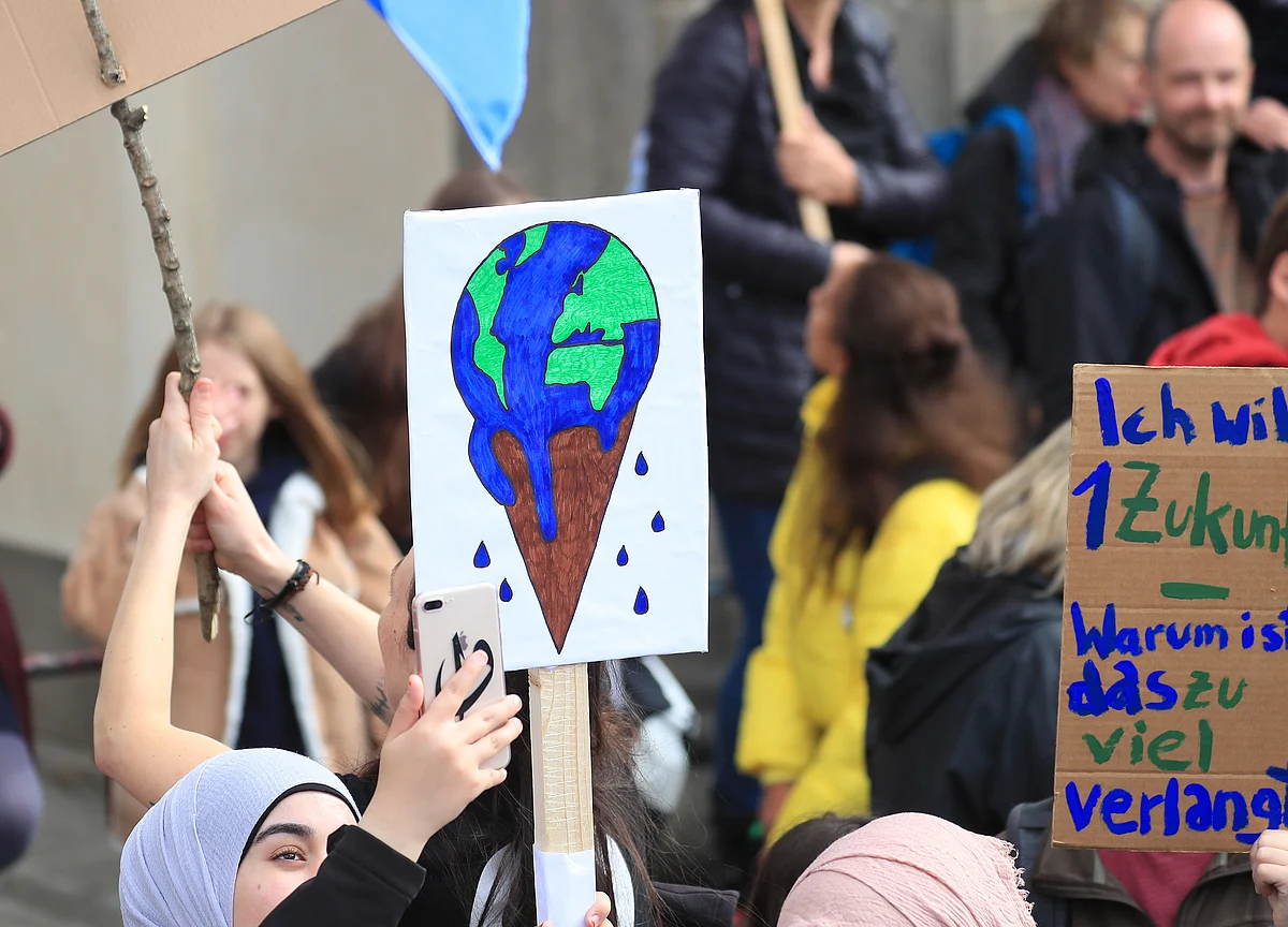 UN Report Warns Climate Change Is Accelerating Ice Melt