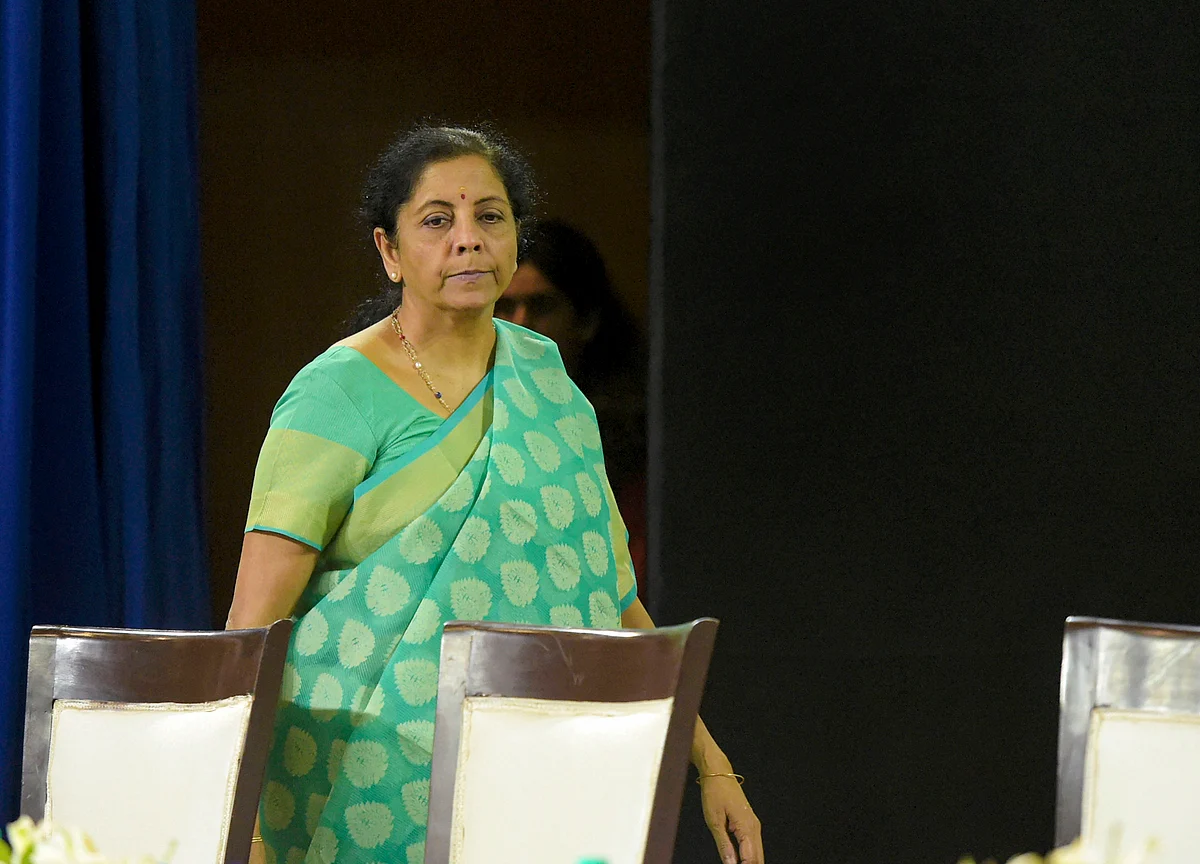 India Says It May Review Fiscal Gap Target Nearer to Feb. Budget