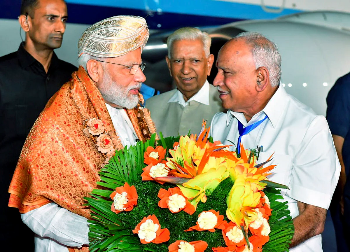 PM Modi Arrives In Bengaluru To Watch Moon Landing From ISRO Centre