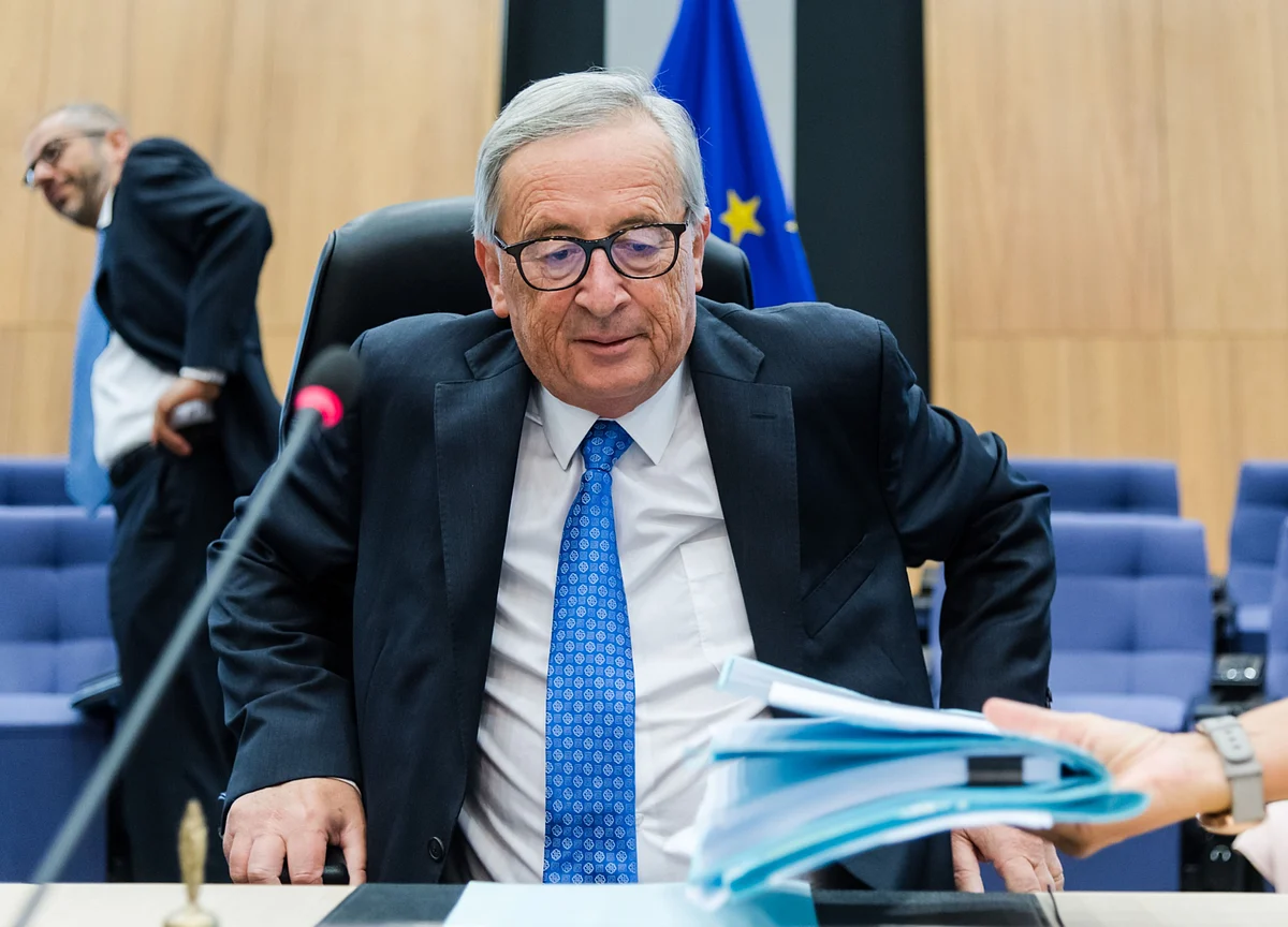 EU’s Juncker Says the Risk of a No-Deal Brexit Is Now ‘Palpable’