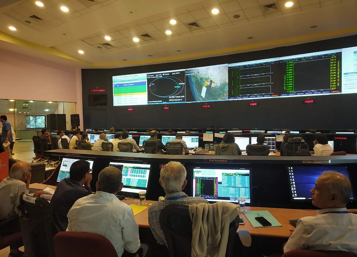 Chandrayaan 2: Leaders Rally Around ISRO, Say No Need To Lose Heart