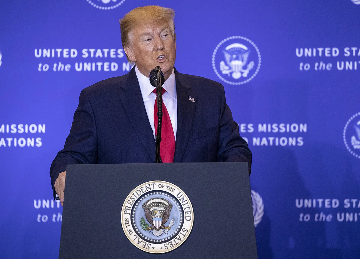 Trading Impeachment Threat Is Mission Impossible for Wall Street