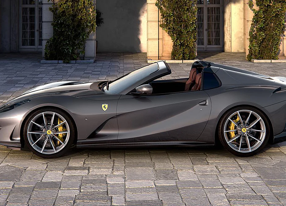 The World’s Most Powerful Convertible Is a Study in Versatility
