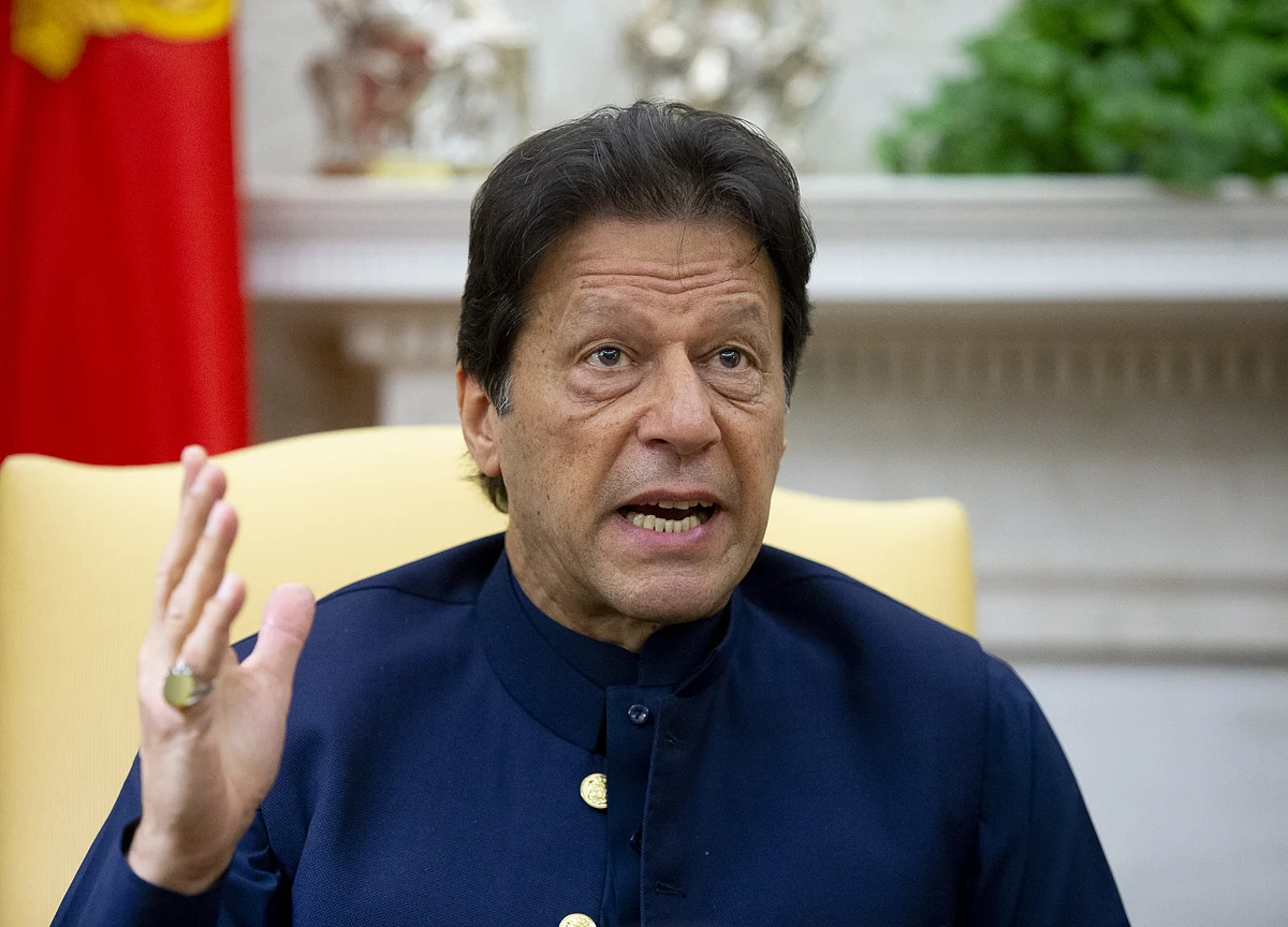 Pakistan PM Blames Trump Tweet for Derailing Afghan Peace Deal