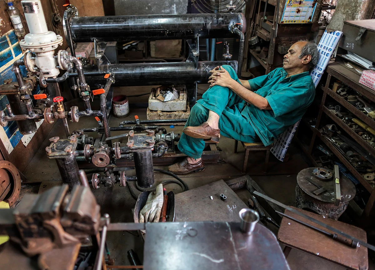 Alpha Moguls | Worry About Slowing Growth, Not Valuations, Says Basant Maheshwari