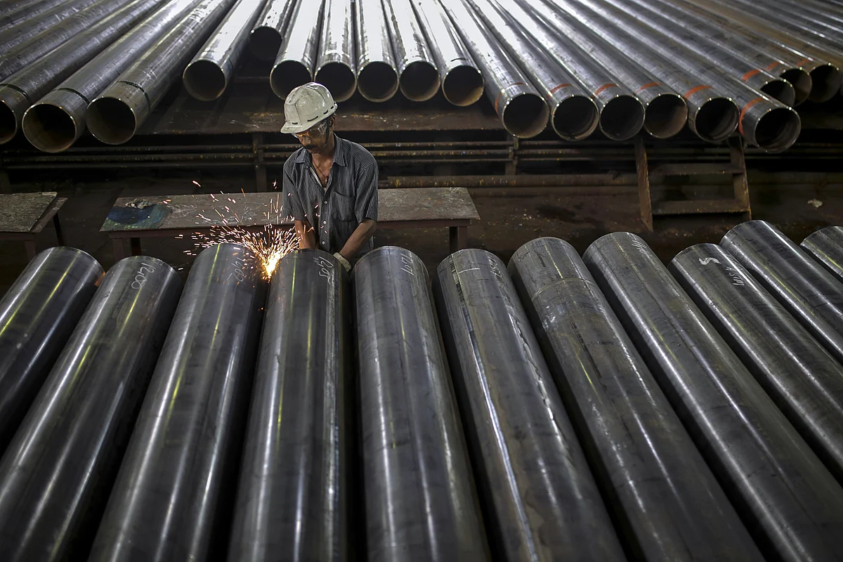 JSPL Banks On New Orders To Pare Debt Even As Global Headwinds Hurt India’s Steel Industry