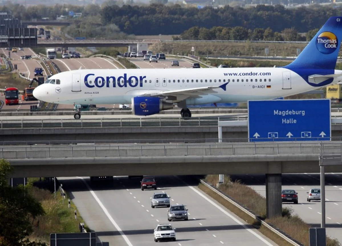 Thomas Cook’s German Airline Gets $420 Million State Lifeline